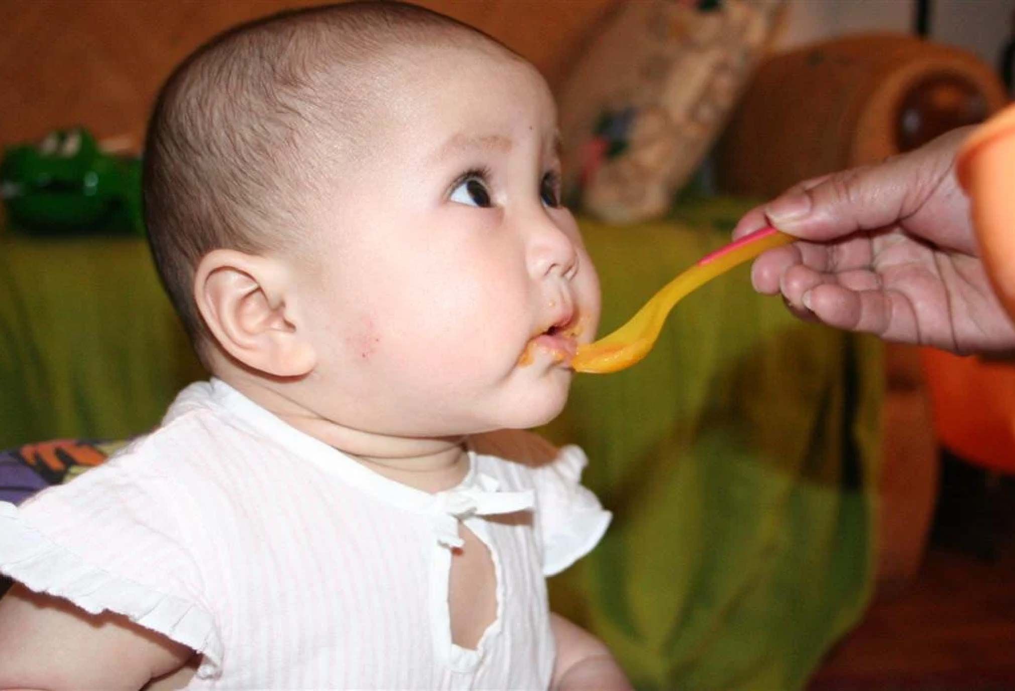 Complementary feeding or Weaning food for Infants