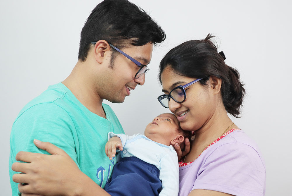 Developing a bond with your baby through babywearing