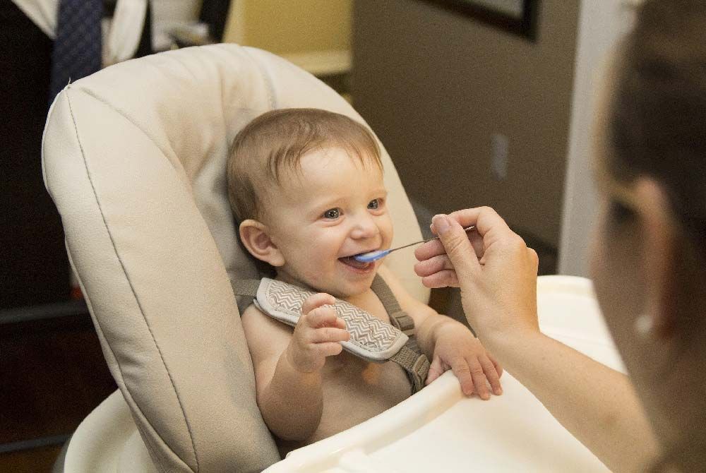 Formula Feeding: A Guide for Parents