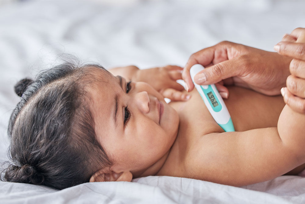 How to care for your baby's first fever?