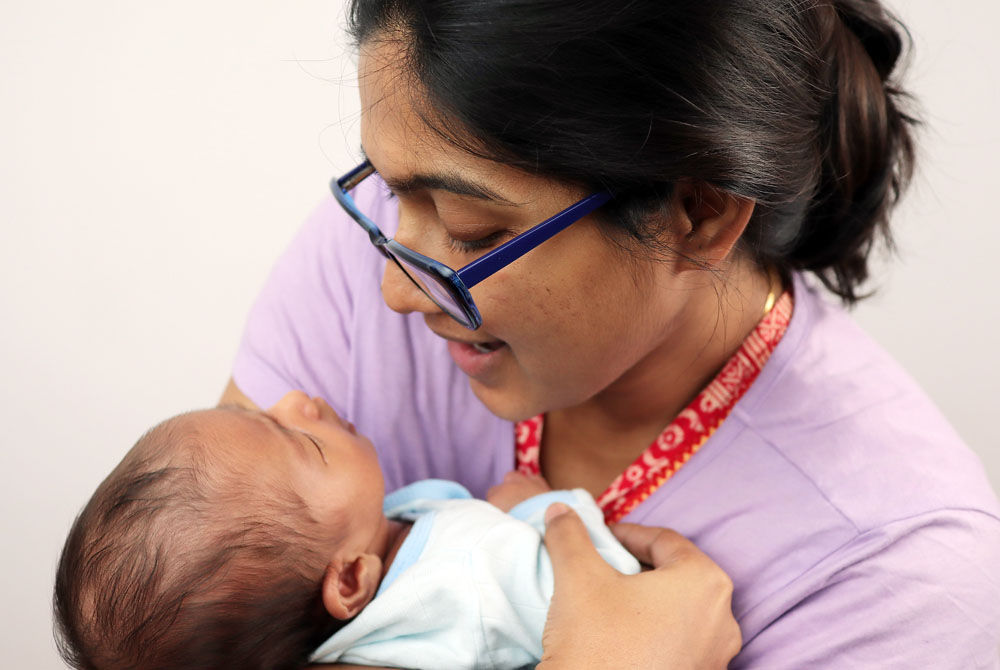 How to handle breastfeeding challenges