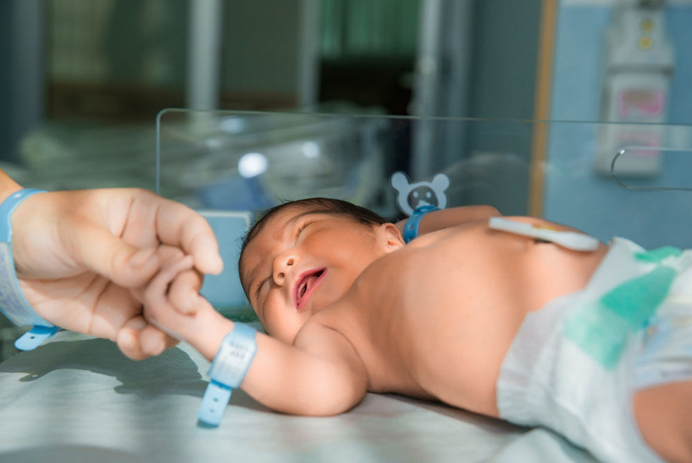 PICU infection control: How do doctors and nurses prevent infections in PICU patients?