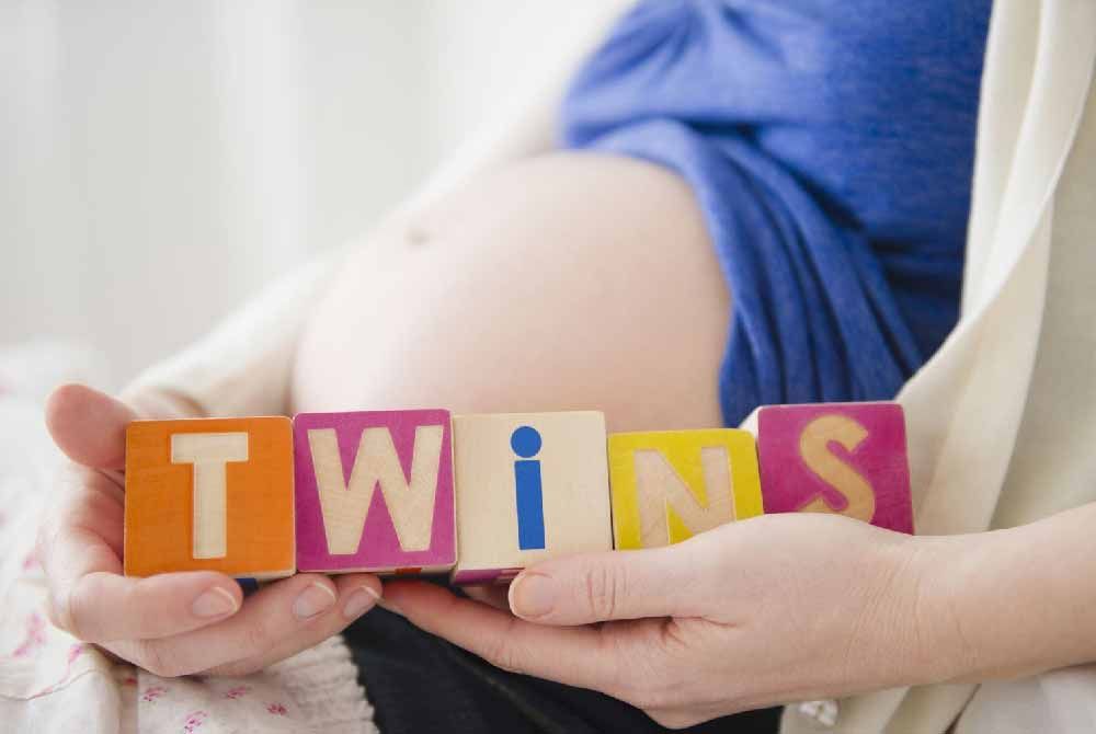 Preparing for a multiple pregnancy: Challenges and tips for support.