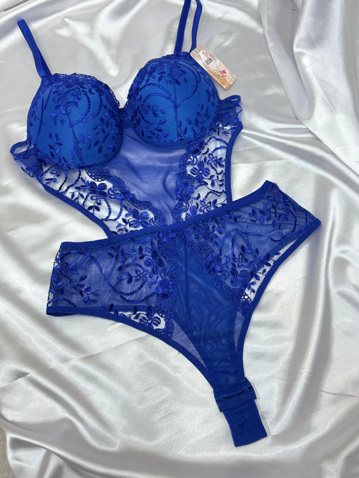 Saks Mavi Kaplı Brode Bodysuit Ön Görünüm