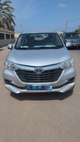 Toyota Avanza 2017, 7 places, essence, boîte Automatique