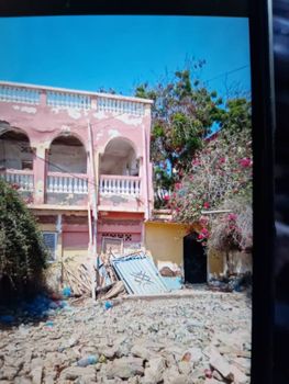 Maison à vendre à Gabode 4, avec titre foncier