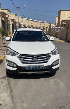 Hyundai Santa Fe 2015, diesel, toutes options, 85 000 km