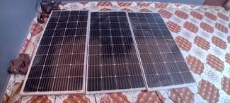 Panneaux solaires neufs 130W - 12V, lot de 4