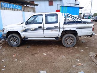 Hilux Toyota