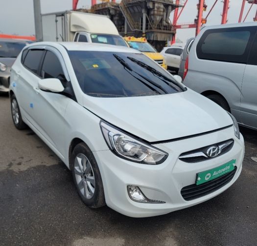 Hyundai Accent 2016, comme neuf, importée de Korea