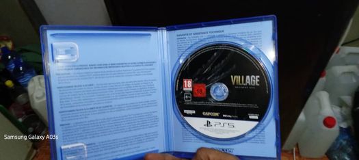 Jeu PS5 Resident Evil 8 - Village