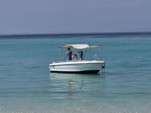 Bateau Open 5.50 avec Moteur 115cv en excellent état et équipé pour la pêche