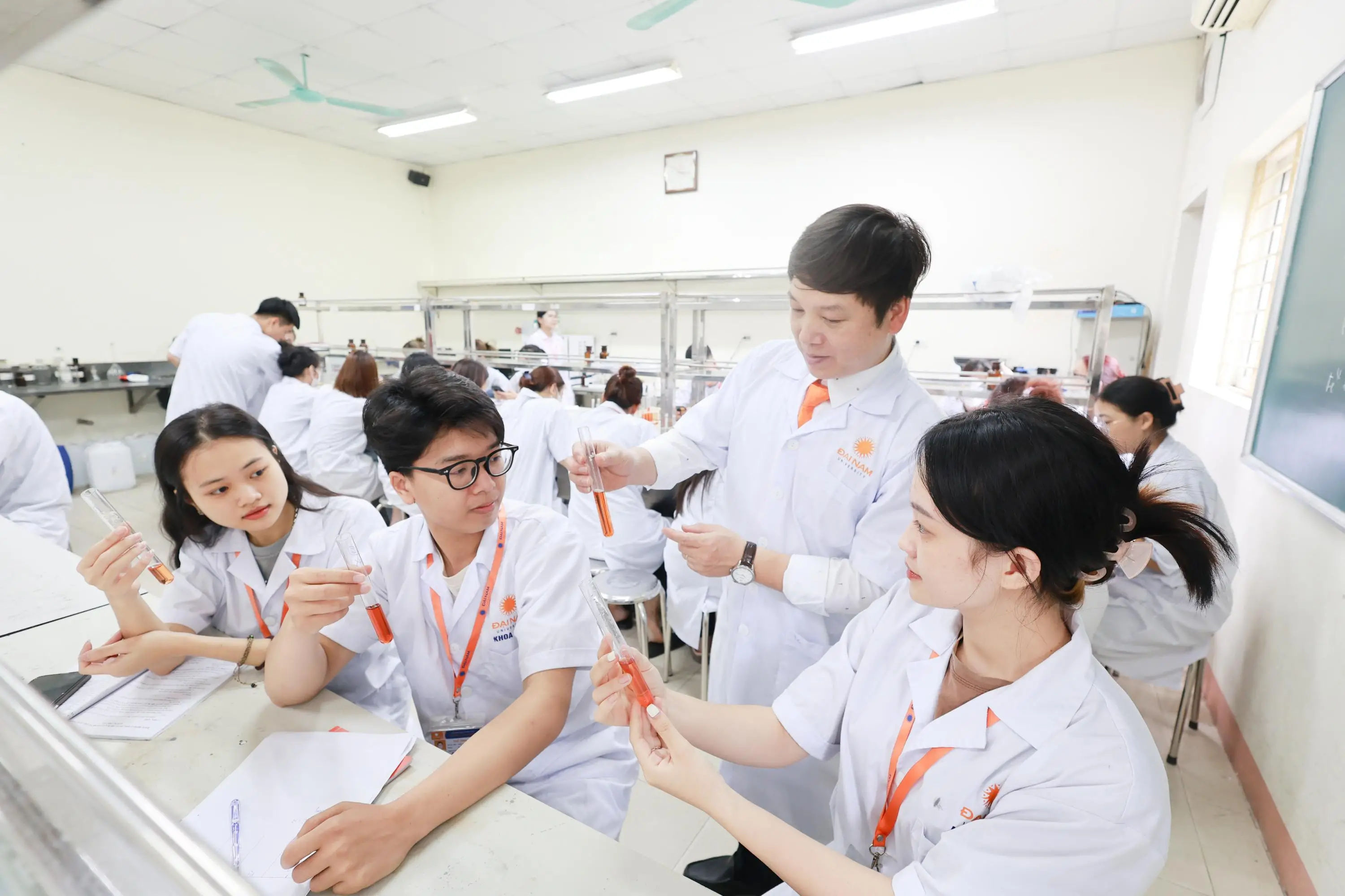 Du học Đài Loan ngành dược - Cơ hội và thử thách cho sinh viên Việt Nam 1 Du học Đài Loan ngành dược - Cơ hội và thử thách cho sinh viên Việt Nam