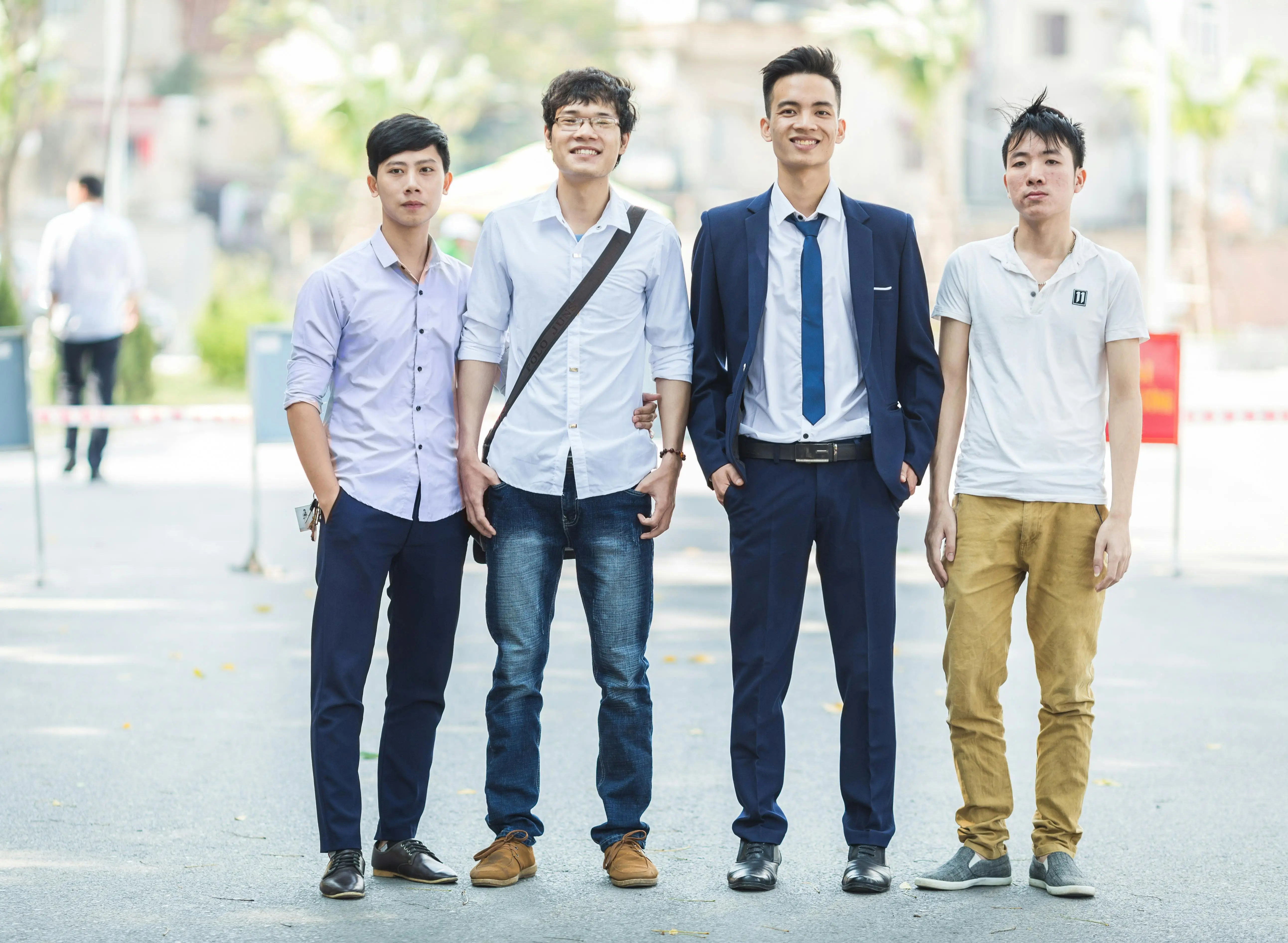 Tiếng Trung Anlaoshi - Hành Trình Khám Phá Ngôn Ngữ Và Văn Hóa 4 Tiếng Trung Anlaoshi - Hành Trình Khám Phá Ngôn Ngữ Và Văn Hóa