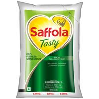 Saffola Tasty Refined Oil Pouch Image