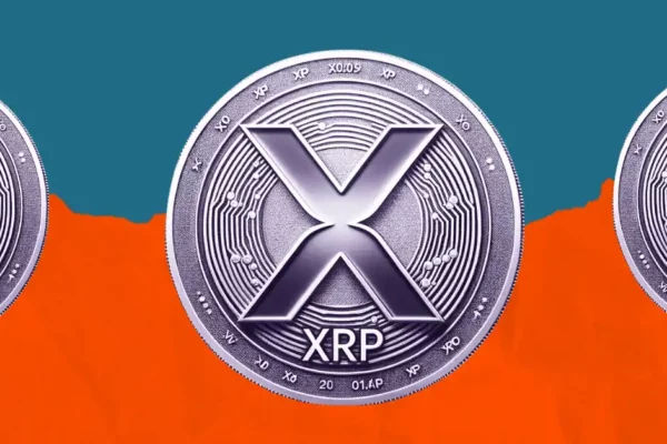 XRP at a Crossroads: Analyst Predicts Potential Downturn