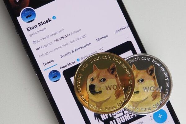 Elon Musk Boosts Dogecoin Spirit with Festive Shout-Out on Christmas