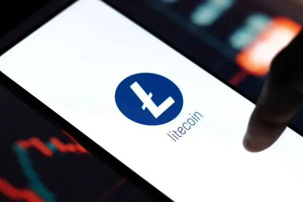Litecoin Thwarts Social Media Hack Amid Fake Token Alert