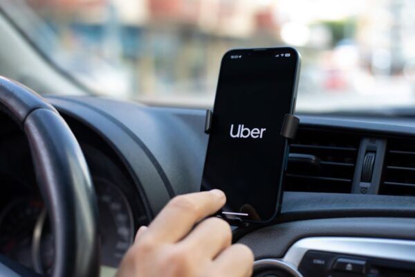 Uber Studies Stablecoins for Global Payment Efficiency