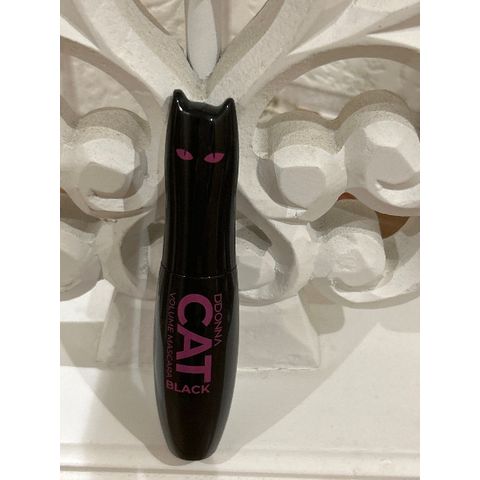 Mascara de pestallas Cat eye