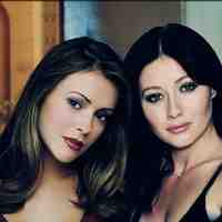 Feamale leads in 90s - 2000s TV shows