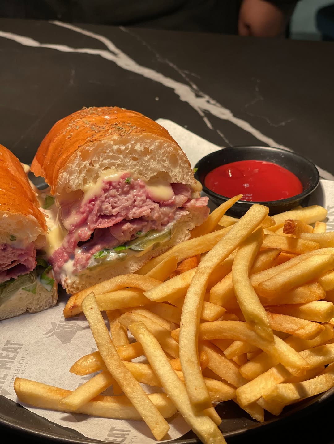 Roast Beef Sándwich