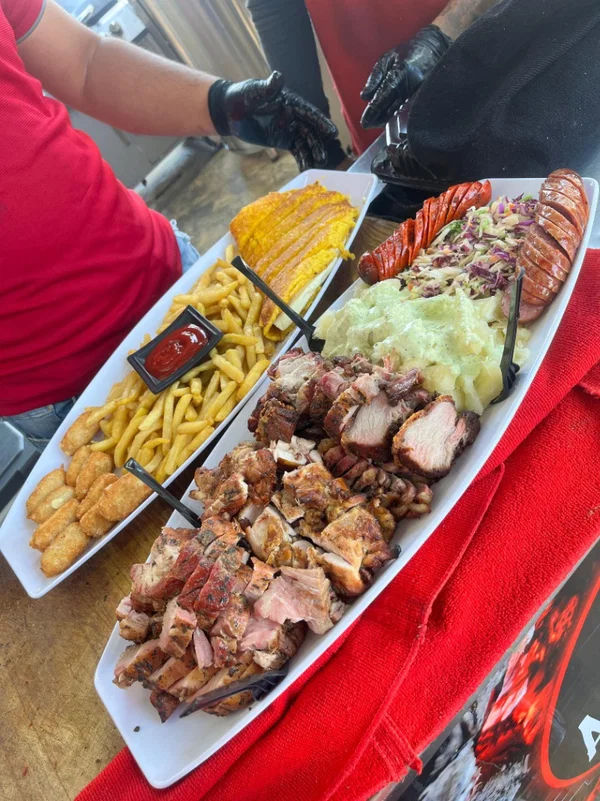 Ahumados Grill Full