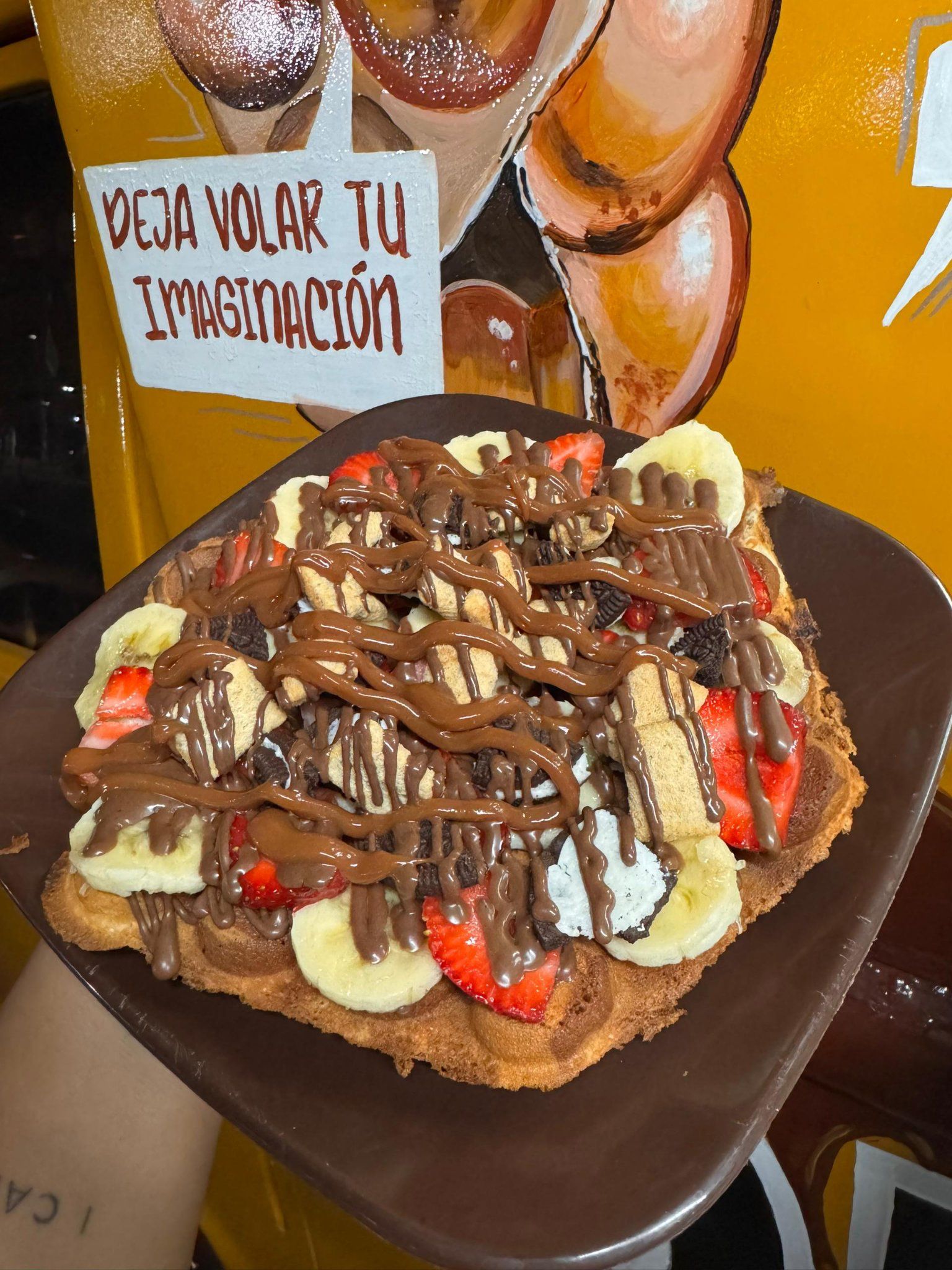 Waffle pizza