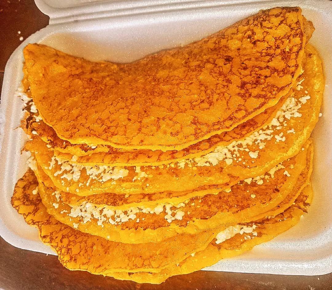 Cachapas con queso 🧀 llanero 🌽
