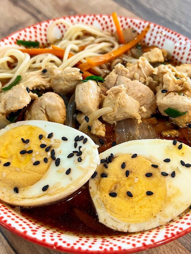El match perfecto entre frescura y sazón🤤🔥

Etiqueta a esa persona que te debe un ramen de wokshi🫣😎