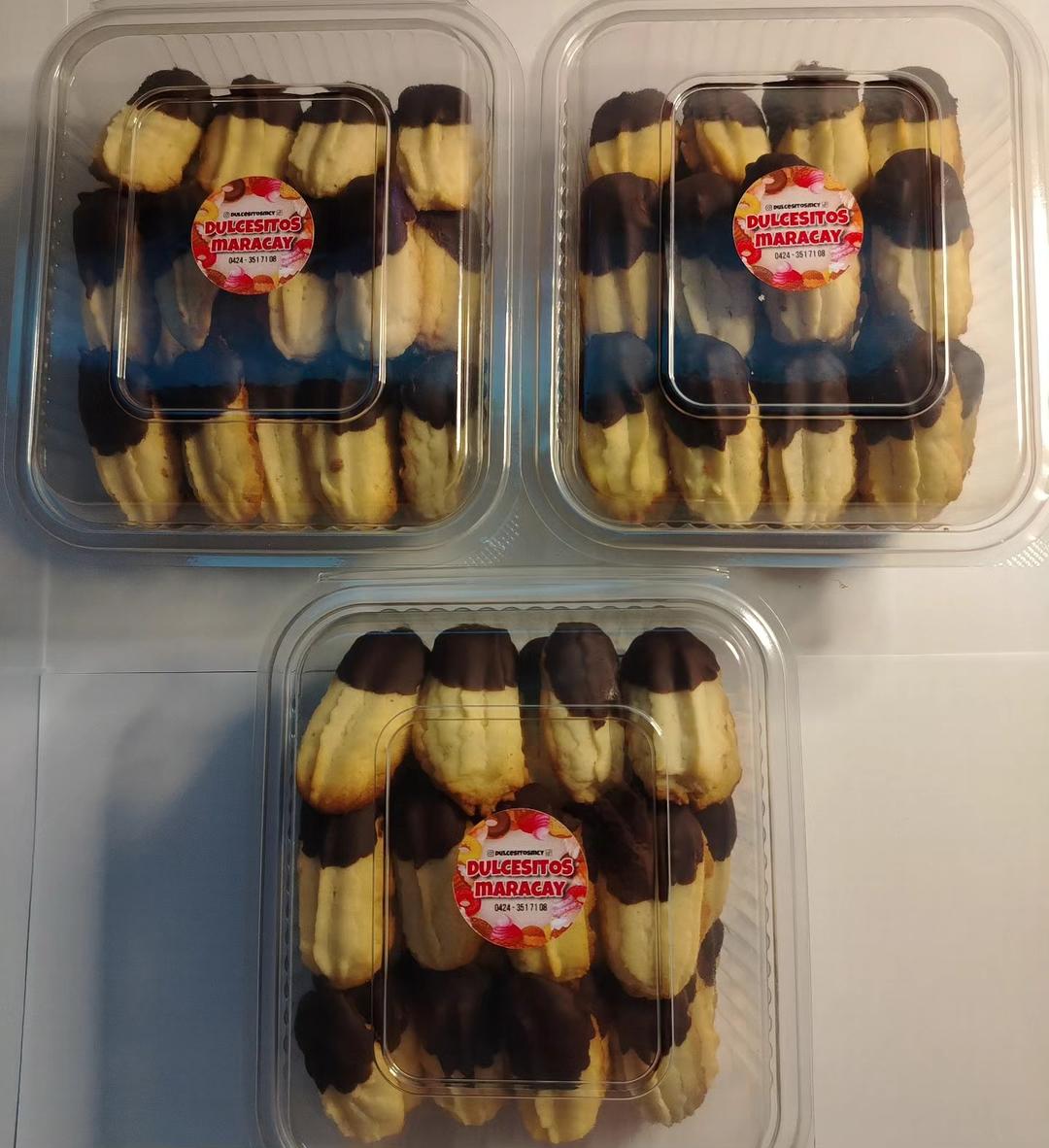 Hecho con mucho amor y cariño ❤️ Gracias por preferirnos 🥰 No te quedes sin probar nuestra pasta seca, con chocolate SAVOY 🍫
1/2 Kilo 10$

#maracay #pastaseca #chocolate #exquisito #dulces #dulcesitosmcy #savoy #postres. 
degustyapp