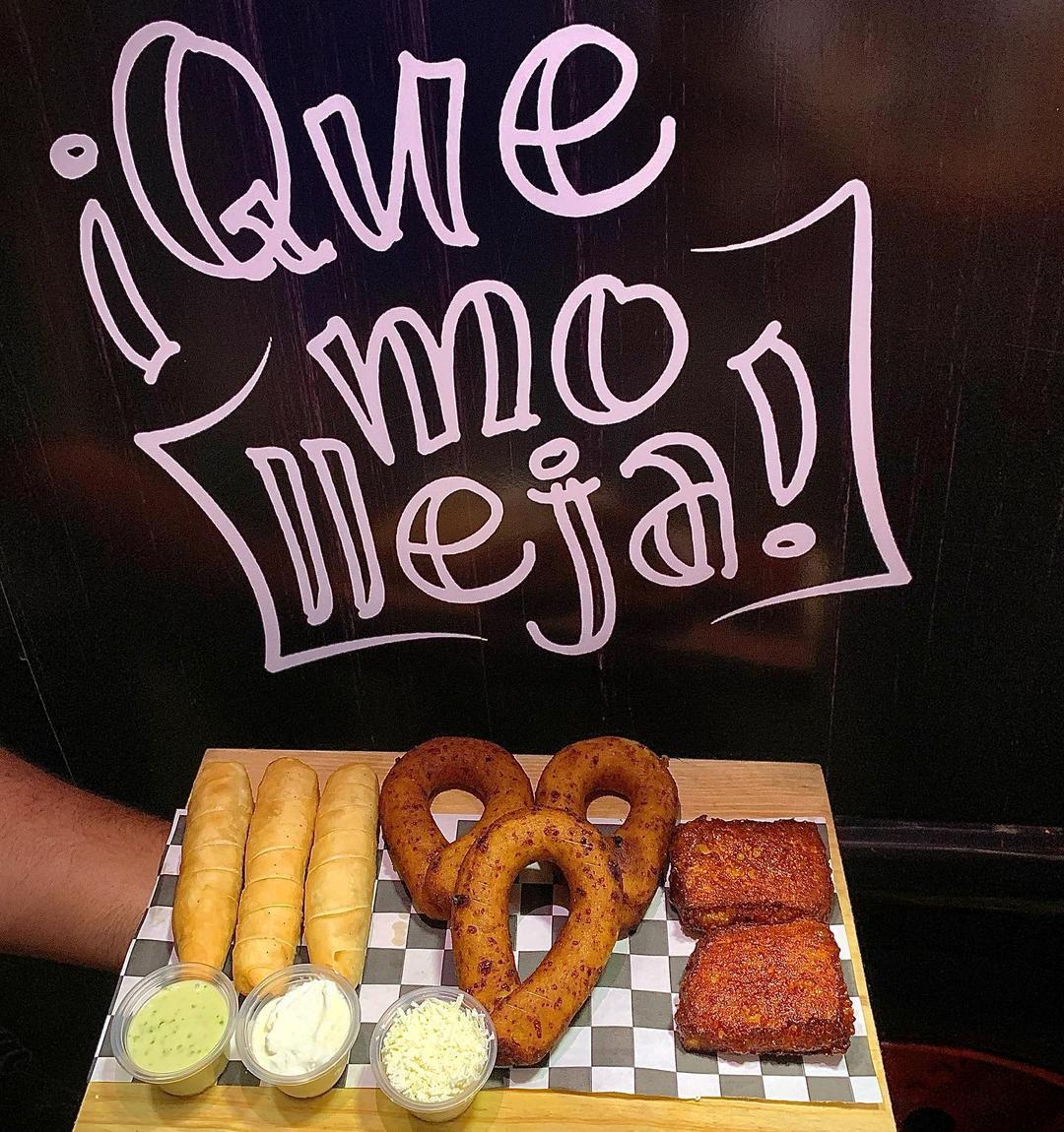 Perfecta para compartir ♥️

Ven y disfruta las delicias que tenemos disponibles para ti 🤤

Recuerda que ahora tenemos 2 sedes totalmente activas para recibirte, brindarte la mejor atención y calidad…

📍La sede principal ubicada Diagonal al mercado libre de Maracay al finalizar la Avenida Ayacucho en la misma cuadra de Pinturas Cantaclaro 2 

🚍 Nuestro Food Truck lo encuentras al final de la feria de comida de la Plaza de la Alcaldía de Girardot 

Síguenos y #dateelgusto degustyapp
#deliciashot2019 #sabor #deliverymaracay #maracayactiva saborzulianoenmaracay quesofrito visitanos reels restaurantenmaracay comidazuliana sabor deliverymaracay tendencia patacones hamburguesas pepitos papasfritas tequeños maracay familia compartir amigos deliciashot2019 dateelgusto comidazulianaenmaracay pataconesenmaracay mandocas