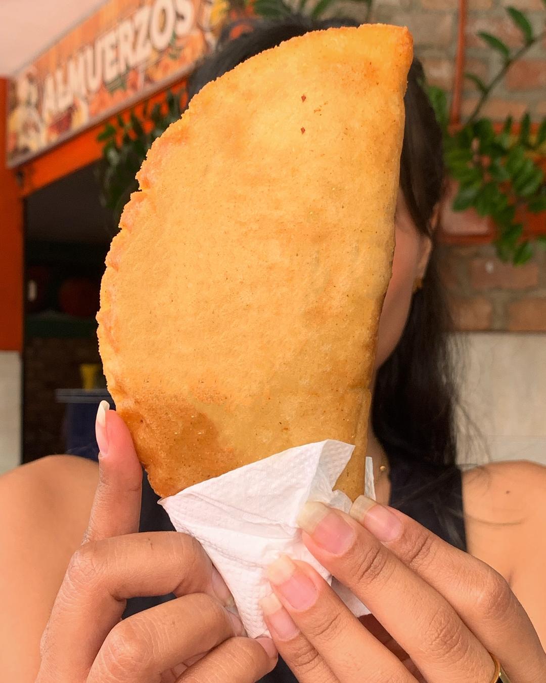 ¡No te pierdas la oportunidad de saborear nuestras empanadas y pastelitos irresistibles!🥳

No te olvides de tomar una foto y etiquetarnos✨🫶🏼

¡Apresúrate! Que se acaban rápido. ¡Te esperamos! 🤩
degustyapp
#empanadas #pastelitos #maracay
