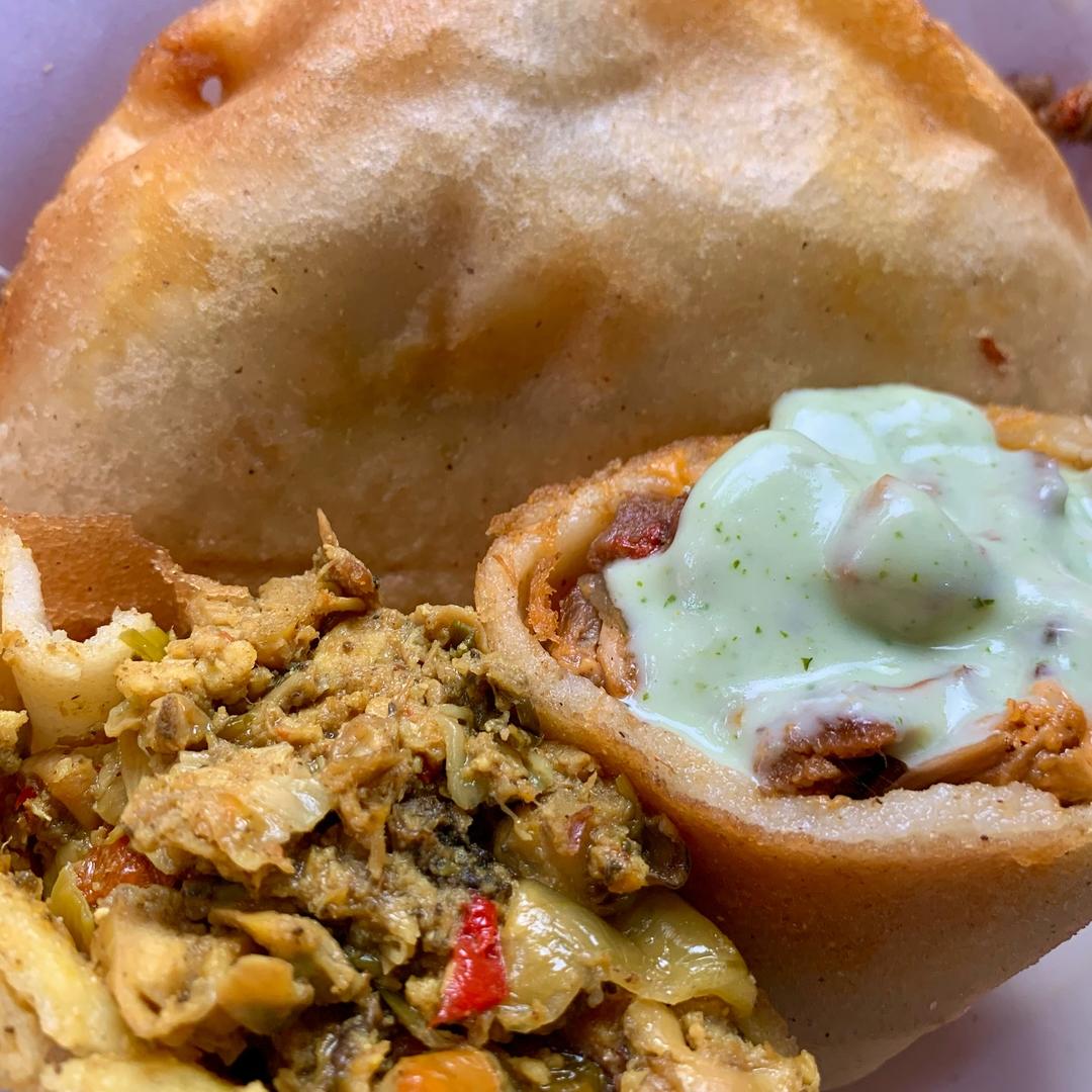 Tenemos gran variedad de sabores de empanadas. 🔥

¿Cual es tu favorita? 🤩 

Estamos ubicados en Av. Los Cedros, Maracay. A una cuadra de la bomba Bermúdez. 📍
degustyapp

#empanada #ascriollo #asgastronomico