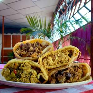 Tenemos gran variedad de sabores de empanadas. 🔥

¿Cual es tu favorita? 🤩 

Estamos ubicados en Av. Los Cedros, Maracay. A una cuadra de la bomba Bermúdez. 📍
degustyapp

#empanada #ascriollo #asgastronomico