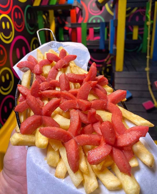 Salchipapas