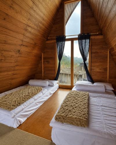 galeri Oemar Cabin Dieng 4