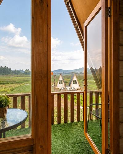 galeri Oemar Cabin Dieng 1