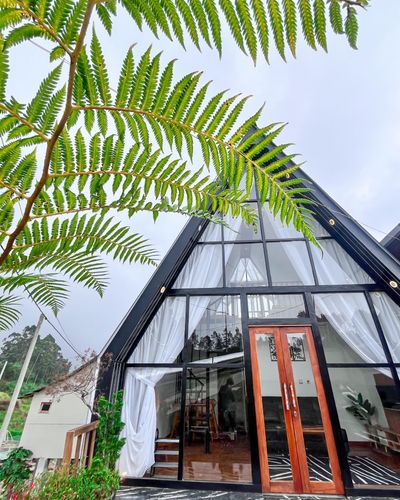 galeri Dihyang segitiga  Cabin 1