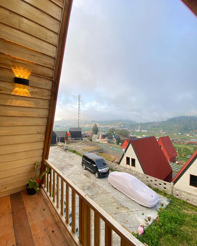 galeri Hortensia Cabin Dieng 5