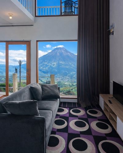 galeri Villa dekat Pintu langit view Gunung Sindoro ~ whitestone 0