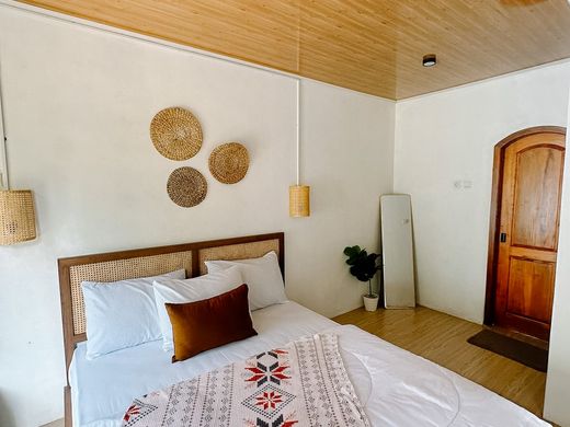 Villa Jakuzi view kebun ~Arunika Villa 6