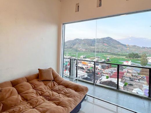 Vila Dieng Bukit view 2