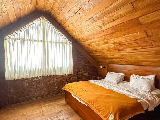 Jolotundo Lodge 2 8