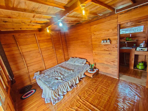 Cottage Lumbung Kayumanis  Skoter 8