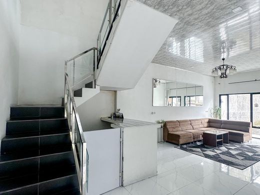 Villa dieng kapasitas 15++ Melia 4 7