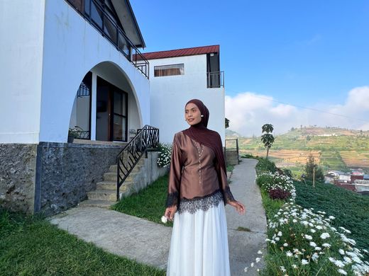 Villa Dieng Oberon Skoter 1