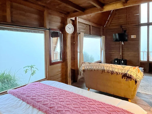 Kabin 3 Bed view bukit dan ladang ~  Dieng Sata 2  5