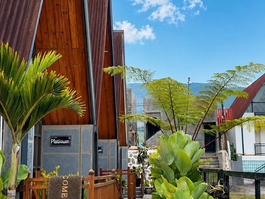 Villa Platinum Sumberejo  Dieng 1