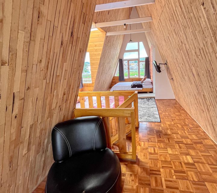 Cabin Segitiga Heri Dieng